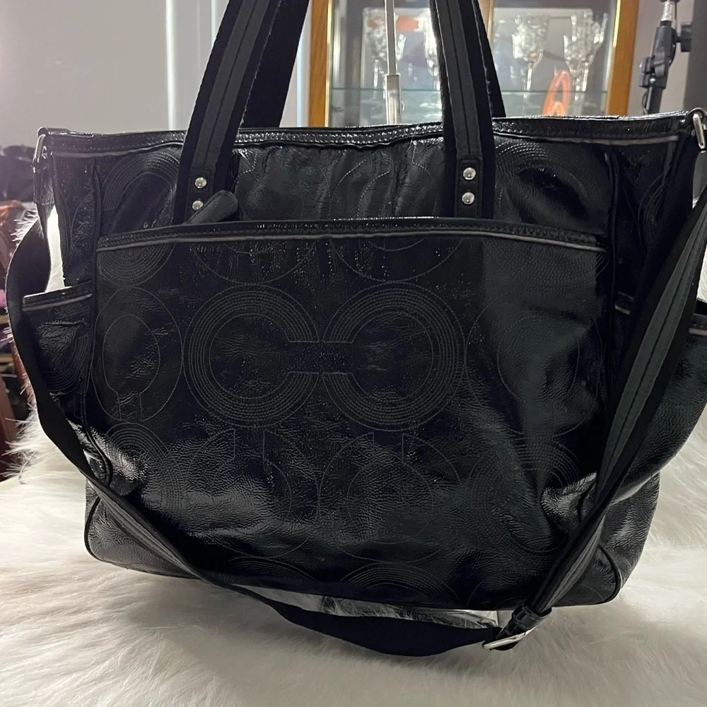 Coach Signature Black Patent Leather Baby Diaper Tote Shoulder Bag F17940 XL Bag